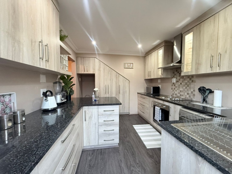 2 Bedroom Property for Sale in Navalsig Free State